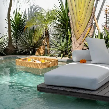4Bd Mediterranean Canggu Villa With Rooftop And Private Pool Exterior photo