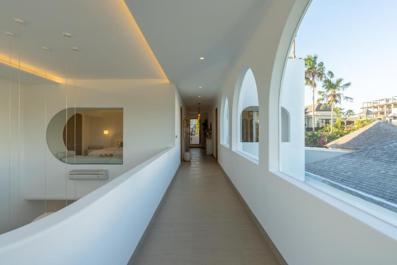 4bd Mediterranean With Rooftop And Private Pool Villa Canggu (Bali)