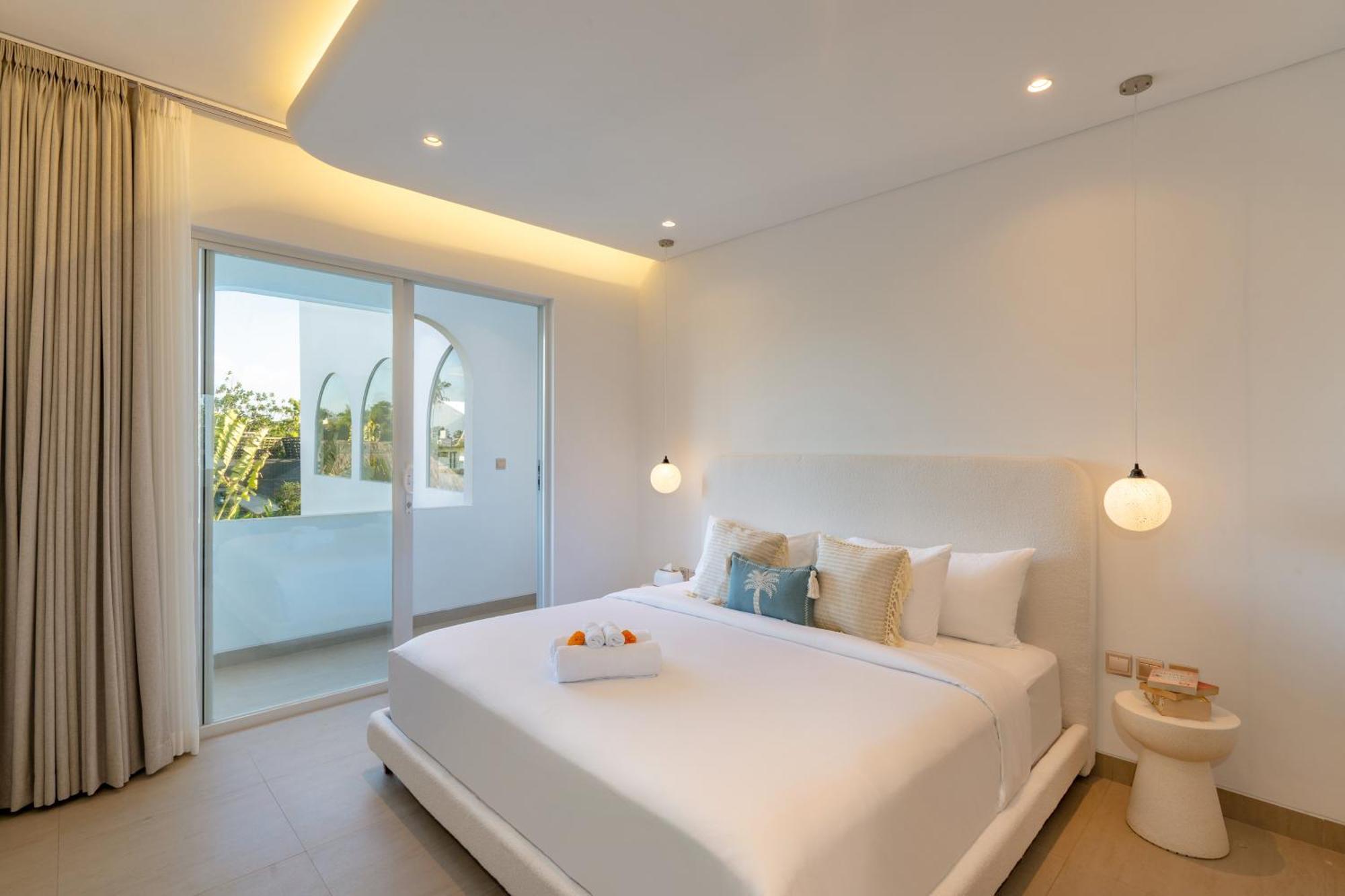4bd Mediterranean With Rooftop And Private Pool Canggu (Bali)