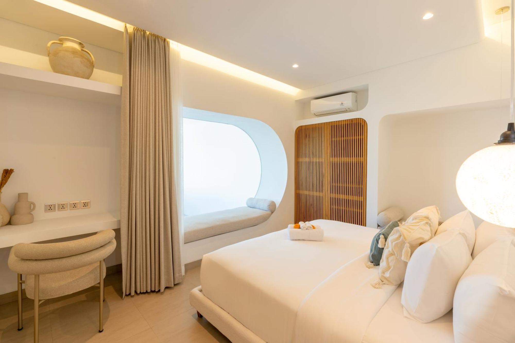 Villa 4bd Mediterranean With Rooftop And Private Pool Canggu (Bali)