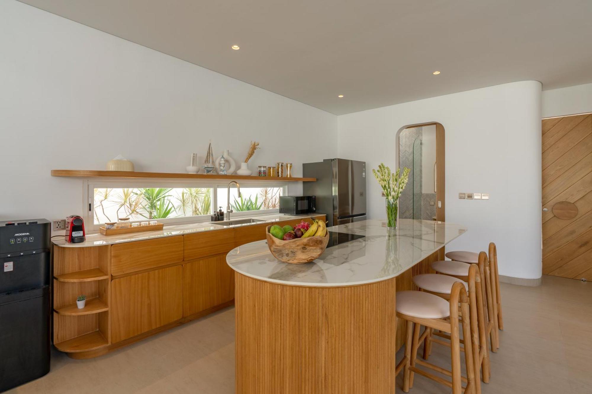 4bd Mediterranean With Rooftop And Private Pool Villa