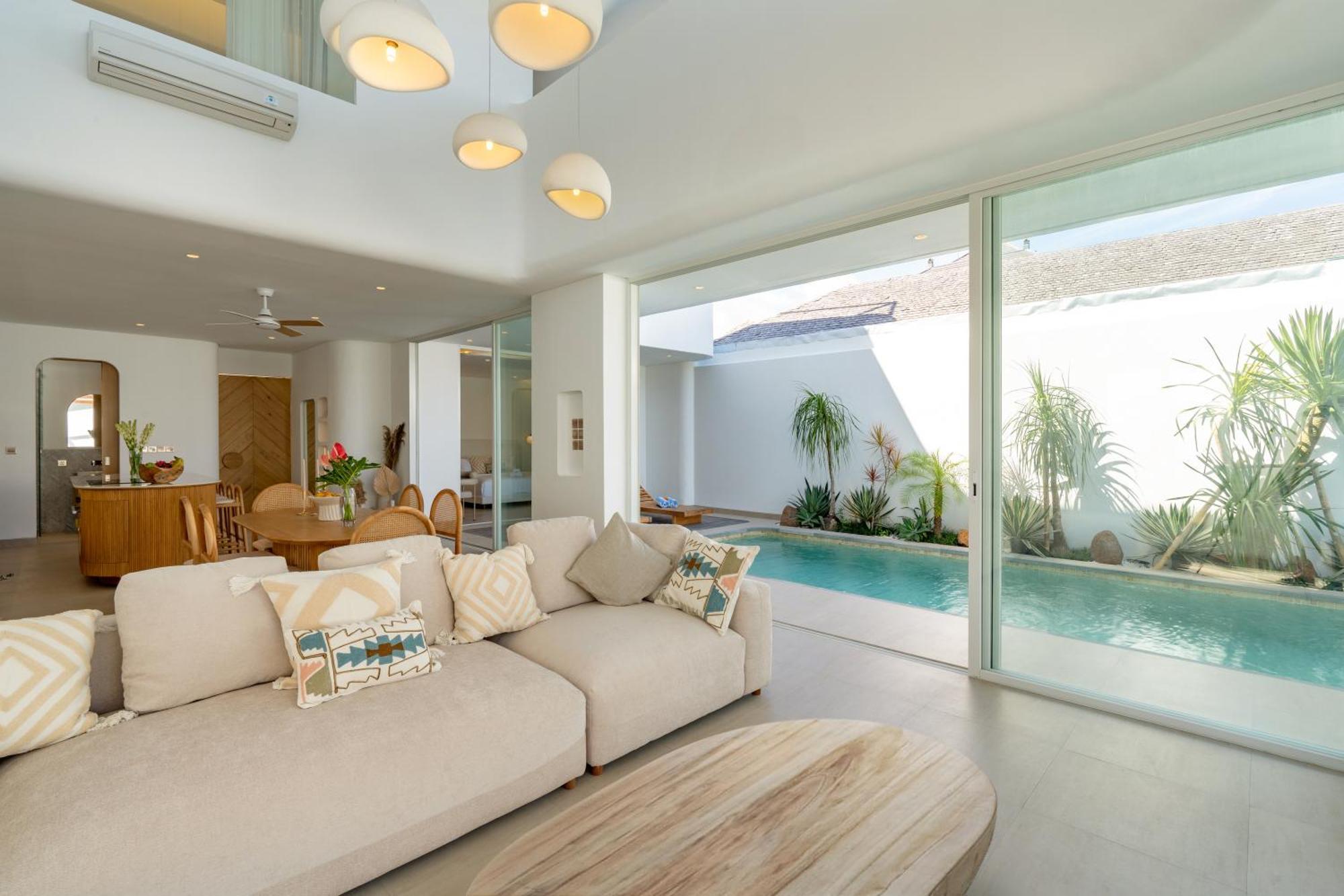 4bd Mediterranean With Rooftop And Private Pool Villa
